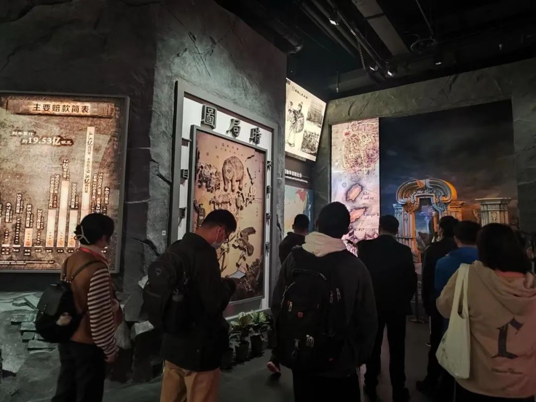不朽情缘评估党支部赴嘉兴南湖开展行业主题教育专题红色实践活动