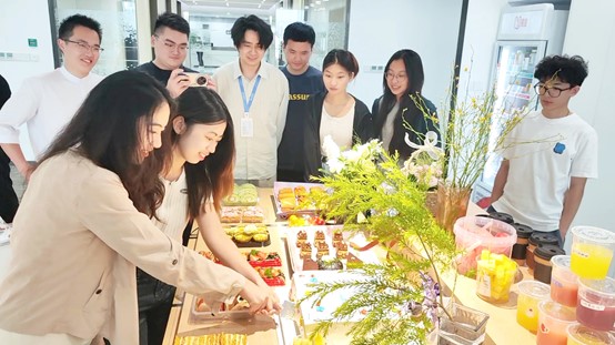 谛听“新”声，共启新程——不朽情缘评估2025年新员工茶歇会圆满落幕